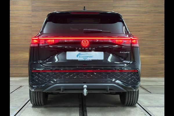 Volkswagen Tayron 1.5 eTSI R-Line Edition | Full Option | Garantie tot 2030 | Pano | IQ. Drive | Trekhaak |Park Assist Pro | H/K
