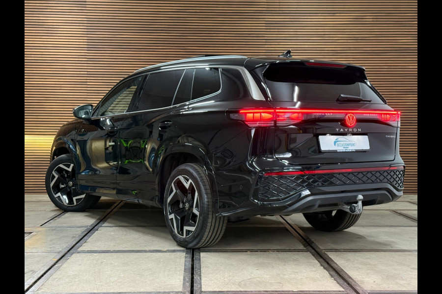 Volkswagen Tayron 1.5 eTSI R-Line Edition | Full Option | Garantie tot 2030 | Pano | IQ. Drive | Trekhaak |Park Assist Pro | H/K