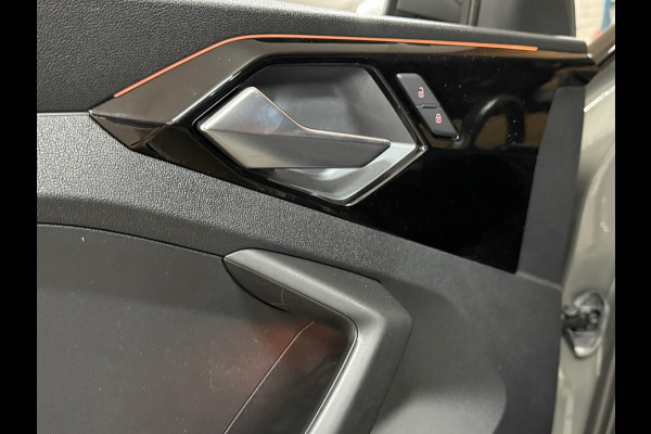 Audi A1 Sportback 35 TFSI S Line edition one | 150PK | Black Optic | S-tronic | Virtual Cockpit | Navi | LED | Alcantara | 18”