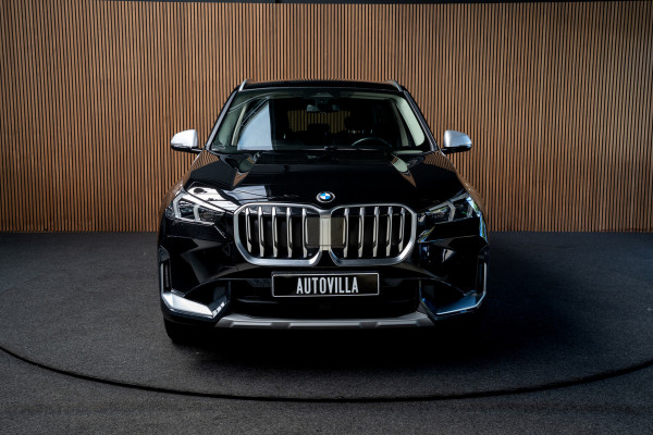 BMW X1 xDrive23i xLine 18inch Sportstoelen Leder Driving Assistant Plus Trekhaak