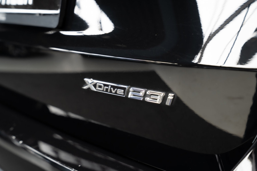 BMW X1 xDrive23i xLine 18inch Sportstoelen Leder Driving Assistant Plus Trekhaak