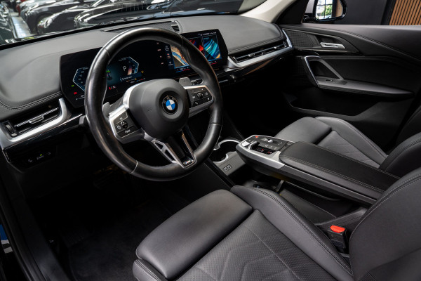 BMW X1 xDrive23i xLine 18inch Sportstoelen Leder Driving Assistant Plus Trekhaak