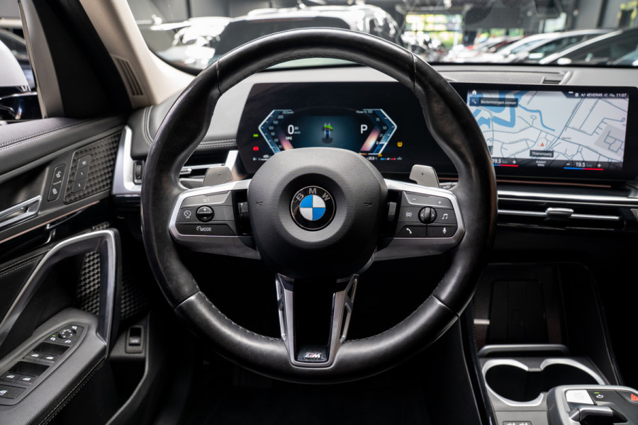BMW X1 xDrive23i xLine 18inch Sportstoelen Leder Driving Assistant Plus Trekhaak