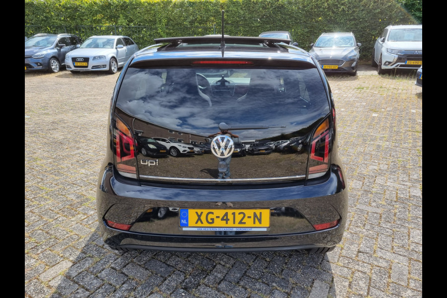 Volkswagen up! 1.0 BMT high up! ✅PANO DAK ✅ZEER MOOI