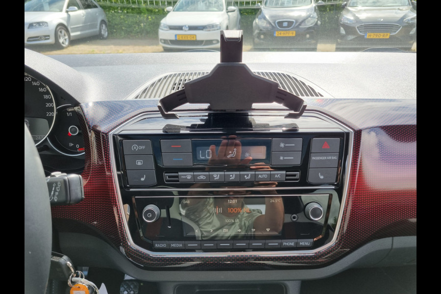 Volkswagen up! 1.0 BMT high up! ✅PANO DAK ✅ZEER MOOI