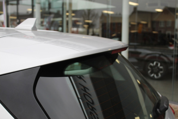 Ford FOCUS Wagon 1.0-125pk EcoBoost Mild-hybrid Titanium. Mooie, ruime, luxe en comfortabele Ford Focus wagon. Volautm. airco dual, camera, easy entry/easy go, stoel-, stuur- en voorraamverw., cruise control, Isofix, side- en lane assist, parkeersensoren v+a, LM wielen etc.