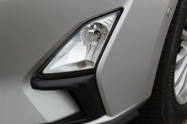Ford FOCUS Wagon 1.0-125pk EcoBoost Mild-hybrid Titanium. Mooie, ruime, luxe en comfortabele Ford Focus wagon. Volautm. airco dual, camera, easy entry/easy go, stoel-, stuur- en voorraamverw., cruise control, Isofix, side- en lane assist, parkeersensoren v+a, LM wielen etc.