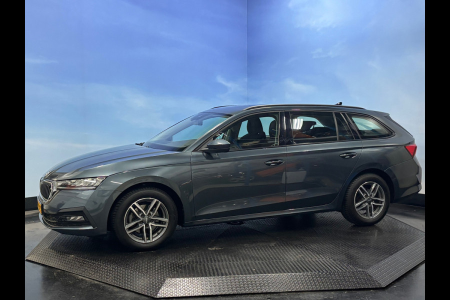 Škoda Octavia Combi 1.0 e-TSI Business Edition Automaat | Clima | Cruise | PDC | Trekhaak