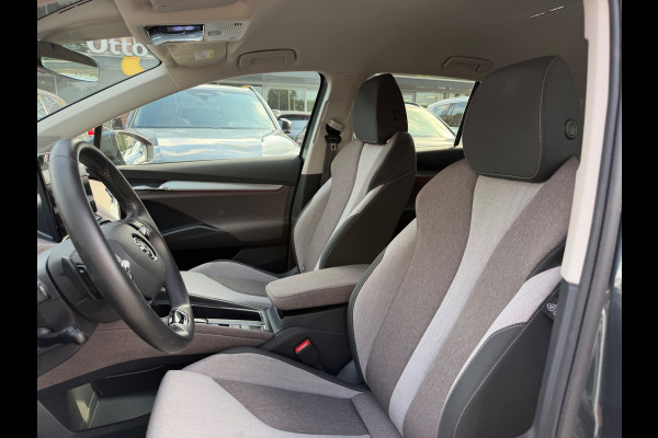 Škoda ENYAQ iV 60 First Edition / SoH 93,1% / Camera / CarPlay / Keyless / Matrix LED / 20'' / Dodehoek / Stoelverwarming / DAB / ACC