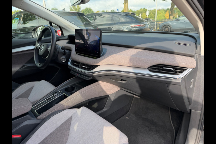 Škoda ENYAQ iV 60 First Edition / SoH 93,1% / Camera / CarPlay / Keyless / Matrix LED / 20'' / Dodehoek / Stoelverwarming / DAB / ACC