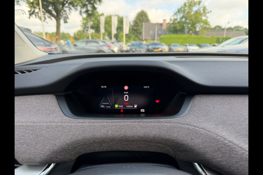 Škoda ENYAQ iV 60 First Edition / SoH 93,1% / Camera / CarPlay / Keyless / Matrix LED / 20'' / Dodehoek / Stoelverwarming / DAB / ACC