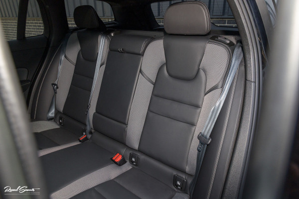 Volvo V60 2.0 T8 Plug-in hybrid AWD Ultimate Dark Long Range | Panoramadak | Harman Kardon | Adaptieve cruise | Blis | Memory |