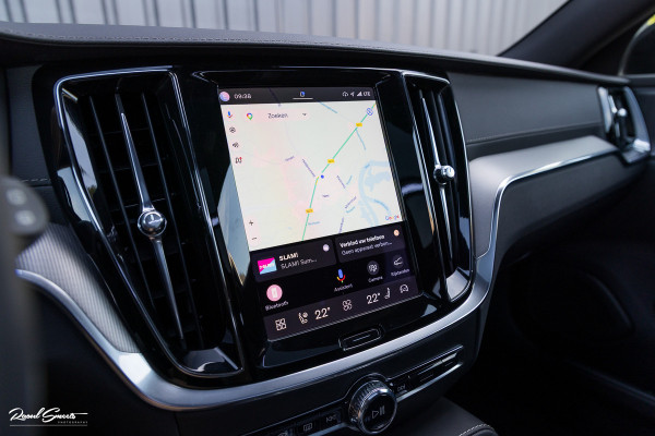 Volvo V60 2.0 T8 Plug-in hybrid AWD Ultimate Dark Long Range | Panoramadak | Harman Kardon | Adaptieve cruise | Blis | Memory |