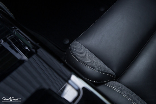 Volvo V60 2.0 T8 Plug-in hybrid AWD Ultimate Dark Long Range | Panoramadak | Harman Kardon | Adaptieve cruise | Blis | Memory |