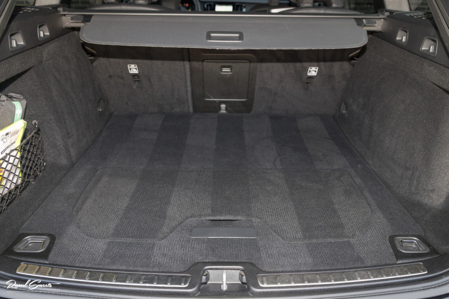 Volvo V60 2.0 T8 Plug-in hybrid AWD Ultimate Dark Long Range | Panoramadak | Harman Kardon | Adaptieve cruise | Blis | Memory |