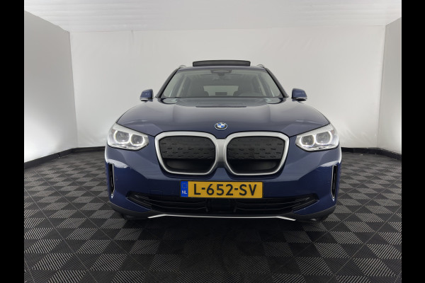 BMW iX3 Executive 80 kWh [3-Fase-11kW] {SoH-99%} (INCL.BTW) Aut. *PANO | LEATHER | ADAPTIVE-CRUISE | FULL-LED | MEMORY-PACK | BLIND-SPOT | DIGI-COCKPIT | HEATED-COMFORTSEATS | CAMERA | DAB+ | NAVI-FULLMAP | TOWBAR | 19''ALU*