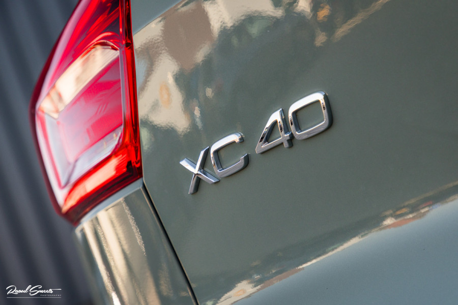 Volvo XC40 Recharge Ultimate 70 kWh | Panoramadak | Adaptieve cruise | Memory | Blis | Harman Kardon |
