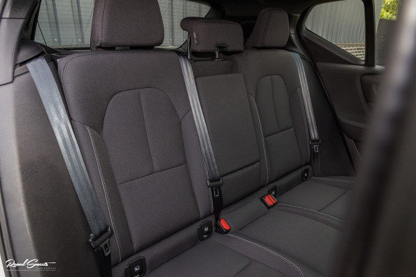 Volvo XC40 Recharge Ultimate 70 kWh | Panoramadak | Harman Kardon | Adaptieve cruise | Memory | Blis |