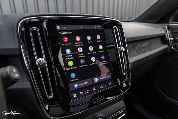 Volvo XC40 Recharge Ultimate 70 kWh | Panoramadak | Harman Kardon | Adaptieve cruise | Memory | Blis |