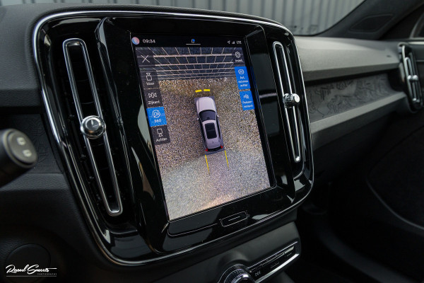 Volvo XC40 Recharge Ultimate 70 kWh | Panoramadak | Harman Kardon | Adaptieve cruise | Memory | Blis |