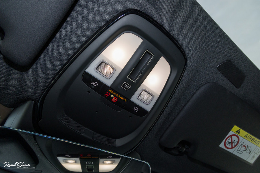 Volvo XC40 Recharge Ultimate 70 kWh | Panoramadak | Harman Kardon | Adaptieve cruise | Memory | Blis |