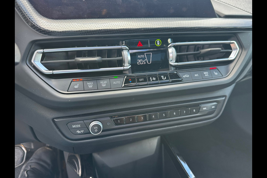 BMW 2 Serie Gran Coupé 218i|M-Pakket|Pano|Camera|Carplay|