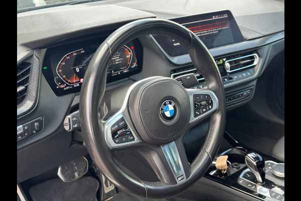 BMW 2 Serie Gran Coupé 218i|M-Pakket|Pano|Camera|Carplay|