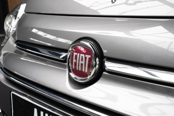 Fiat 500C 1.0 Hybrid Dolcevita Navi Leer Cruise PDC Carplay Zwarte binnenhemel LM velgen
