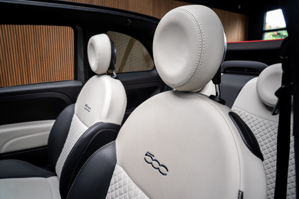 Fiat 500C 1.0 Hybrid Dolcevita Navi Leer Cruise PDC Carplay Zwarte binnenhemel LM velgen