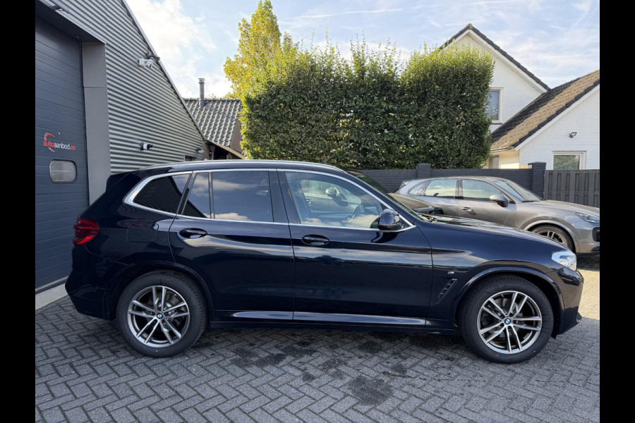 BMW X3 sDrive18d Executive Edition TURBO NOT GOOD M-Sport | Panoramadak | DAB | Parkeersensoren | Elektrische Achterklep |