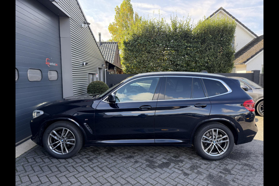 BMW X3 sDrive18d Executive Edition TURBO NOT GOOD M-Sport | Panoramadak | DAB | Parkeersensoren | Elektrische Achterklep |