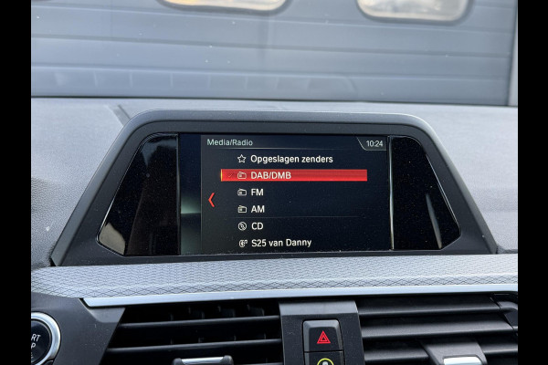 BMW X3 sDrive18d Executive Edition TURBO NOT GOOD M-Sport | Panoramadak | DAB | Parkeersensoren | Elektrische Achterklep |