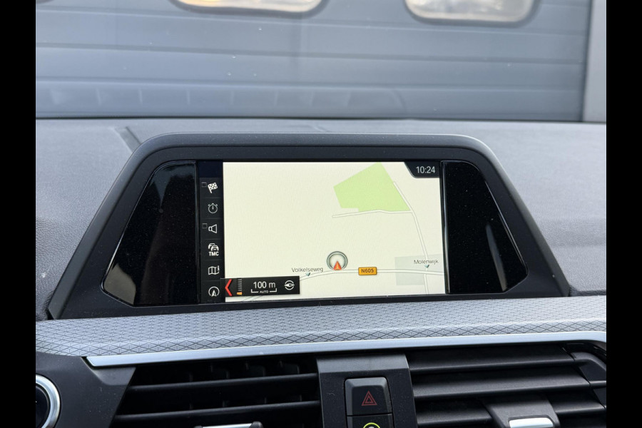BMW X3 sDrive18d Executive Edition TURBO NOT GOOD M-Sport | Panoramadak | DAB | Parkeersensoren | Elektrische Achterklep |