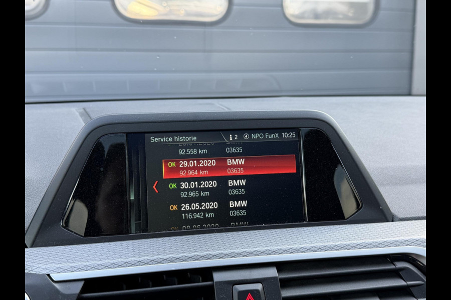 BMW X3 sDrive18d Executive Edition TURBO NOT GOOD M-Sport | Panoramadak | DAB | Parkeersensoren | Elektrische Achterklep |