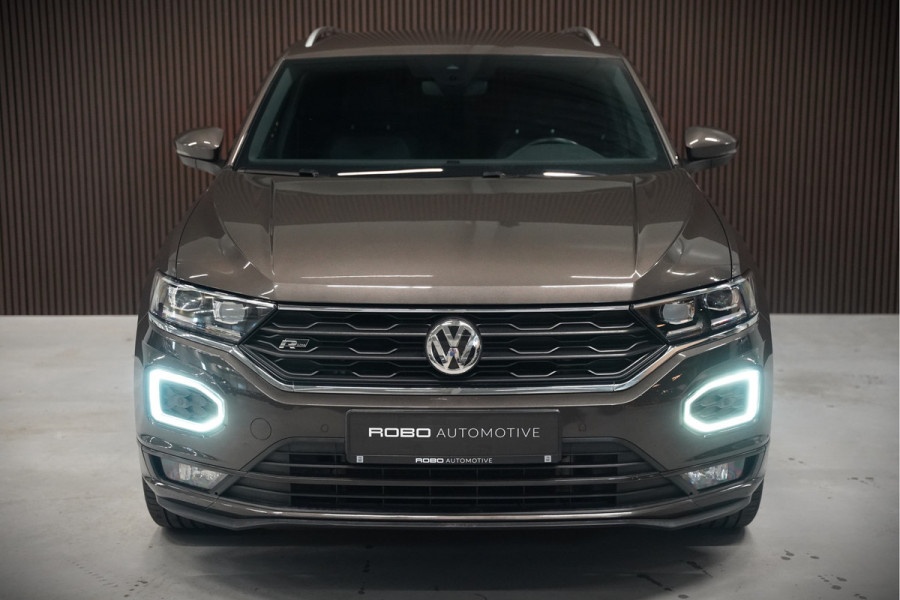 Volkswagen T-Roc 1.5 TSI Sport Business R | R-Line | Adaptive Cruise Control | Navigatie | LED | Apple Carplay | Parkeersensoren | Climate Control | DAB | Digitale Tellers |