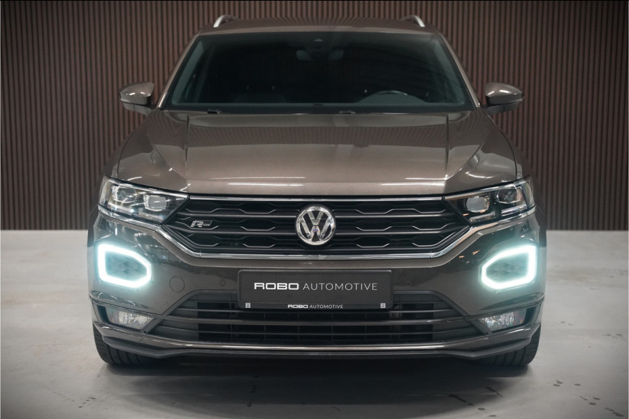 Volkswagen T-Roc 1.5 TSI Sport Business R | R-Line | Adaptive Cruise Control | Navigatie | LED | Apple Carplay | Parkeersensoren | Climate Control | DAB | Digitale Tellers |