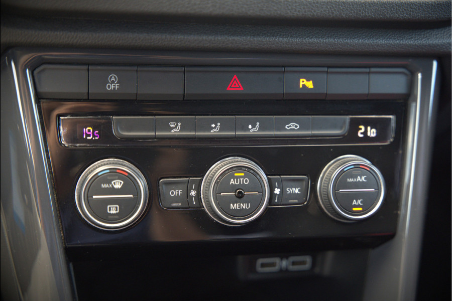 Volkswagen T-Roc 1.5 TSI Sport Business R | R-Line | Adaptive Cruise Control | Navigatie | LED | Apple Carplay | Parkeersensoren | Climate Control | DAB | Digitale Tellers |