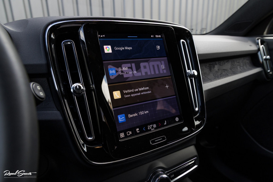 Volvo XC40 Recharge Twin Plus 78 kWh | Adaptieve cruise | Blis | Metallic | Full LED |