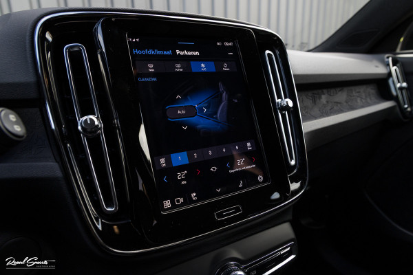 Volvo XC40 Recharge Twin Plus 78 kWh | Adaptieve cruise | Blis | Metallic | Full LED |