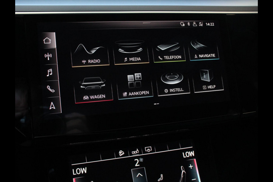 Audi e-tron e-tron 50 quattro Launch edition SOH 92,9% Navigatie Climate Control Parkeer Sensoren Lichtmetalen velgen