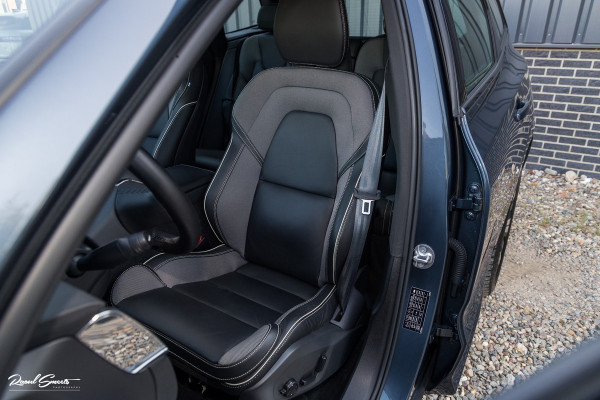 Volvo XC60 2.0 T6 Plug-in hybrid AWD Plus Dark | Panoramadak | Adaptieve cruise | Blis | Memory | Harman Kardon |