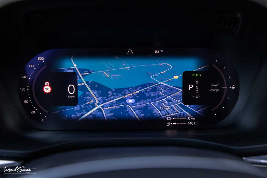 Volvo XC60 2.0 T6 Plug-in hybrid AWD Plus Dark | Panoramadak | Adaptieve cruise | Blis | Memory | Harman Kardon |