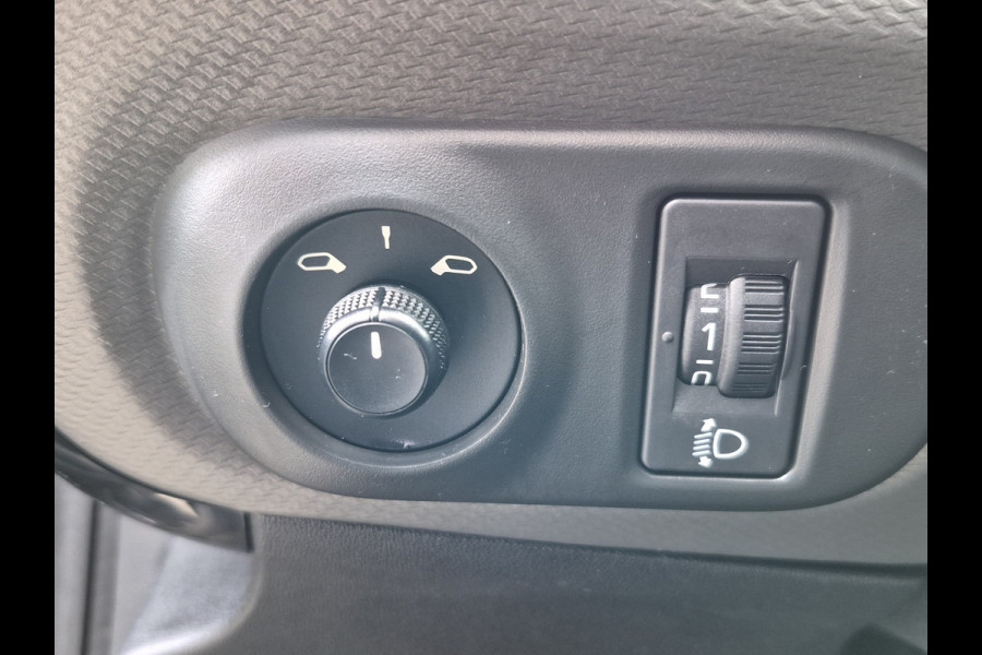 Citroën C4 Cactus BWJ 2018 | 1.2PT 111PK Business NL AUTO | CLIMA | CRUISE | PDC | NAVI | CARPLAY | LICHTMETAAL |