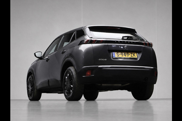 Peugeot 2008 1.2 PureTech Allure Sport (APPLE CARPLAY,NAVI,PDC,CLIMATE,CRUISE,LED,ELEKTRISCH PAKKET,SPORTSTOELEN,NETTE STAAT)