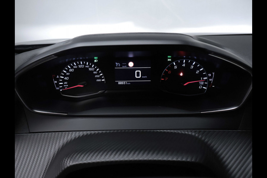 Peugeot 2008 1.2 PureTech Allure Sport (APPLE CARPLAY,NAVI,PDC,CLIMATE,CRUISE,LED,ELEKTRISCH PAKKET,SPORTSTOELEN,NETTE STAAT)
