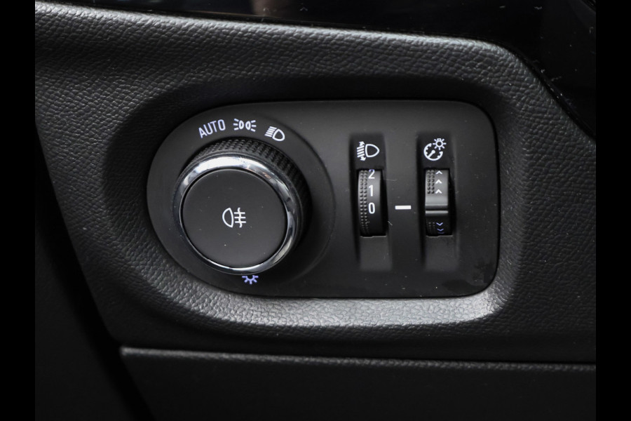 Opel CORSA-E Elegance 50 kWh Sport (APPLE CARPLAY,NAVI,PDC,DIGITAL COCKPIT,CLIMATE,CRUISE,SPORTSTOELEN,LM VELGEN,NETTE STAAT)
