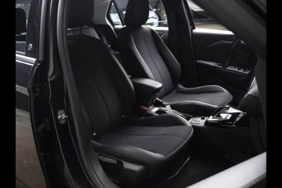 Opel CORSA-E Elegance 50 kWh Sport (APPLE CARPLAY,NAVI,PDC,DIGITAL COCKPIT,CLIMATE,CRUISE,SPORTSTOELEN,LM VELGEN,NETTE STAAT)