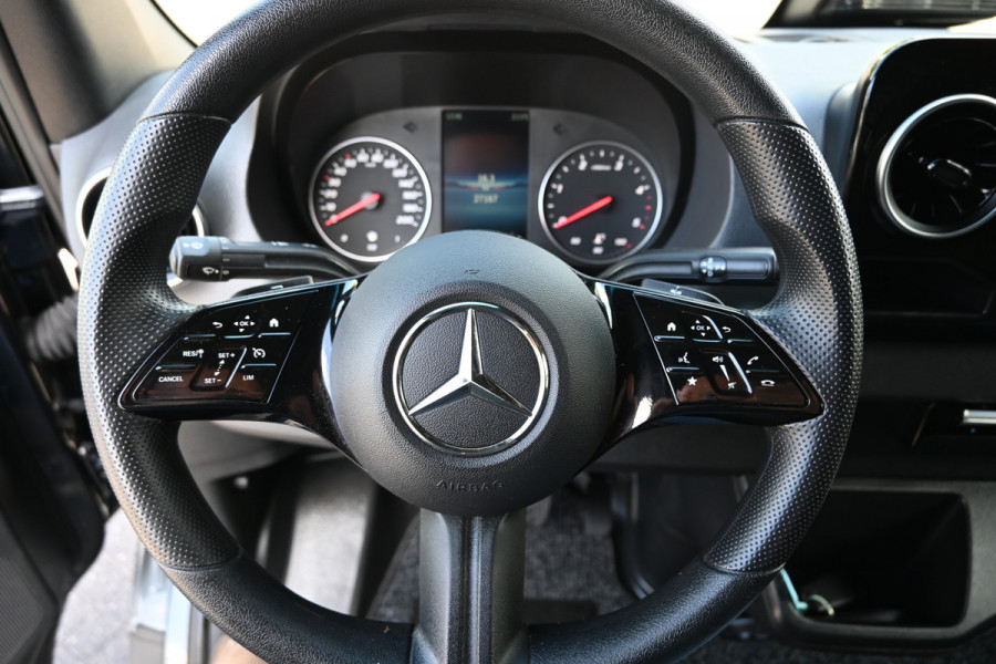 Mercedes-Benz Sprinter 317 CDI L2H2 Pro HD LED, Geveerde stoel, Winterpakket, Etc.