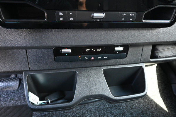 Mercedes-Benz Sprinter 317 CDI L2H2 Pro HD LED, Geveerde stoel, Winterpakket, Etc.