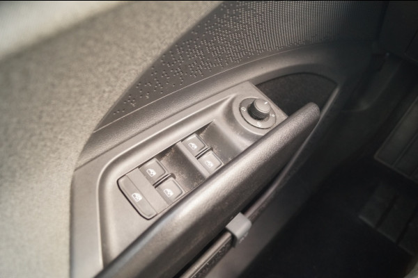 Škoda ENYAQ Coupé iV 80 Business Edition -PANO-ECC-LMV-CAM